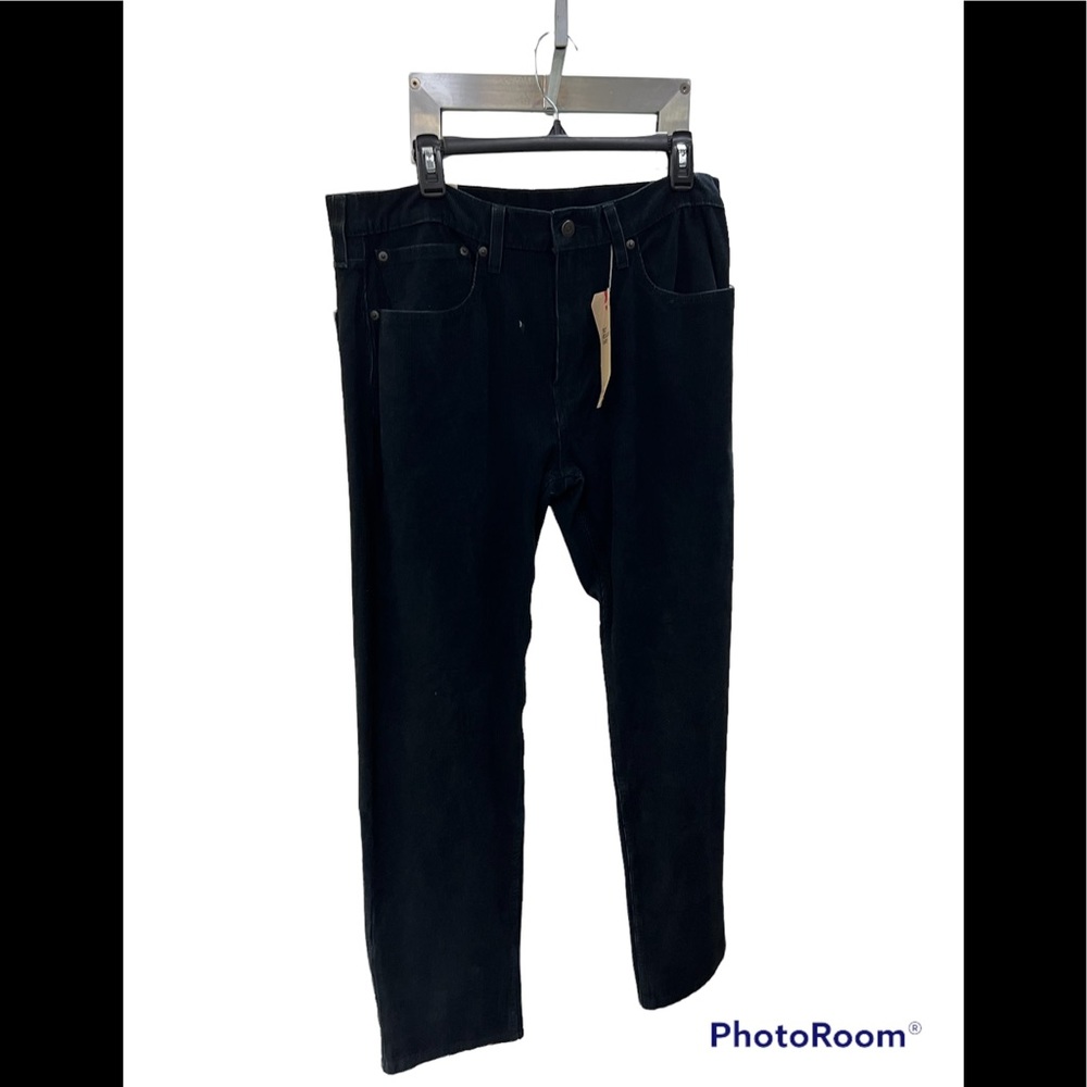 Levi 502 Black Corduroy Pants
34 x 32